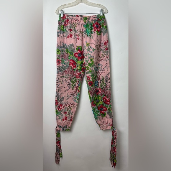 Plum Pretty Sugar Floral Printed Pajamas Set - Picture 8 of 13